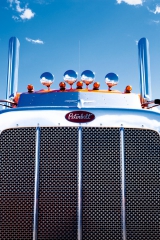 Ulysse-Frechelin-American-Trucks-Lupton_Lres.jpg
